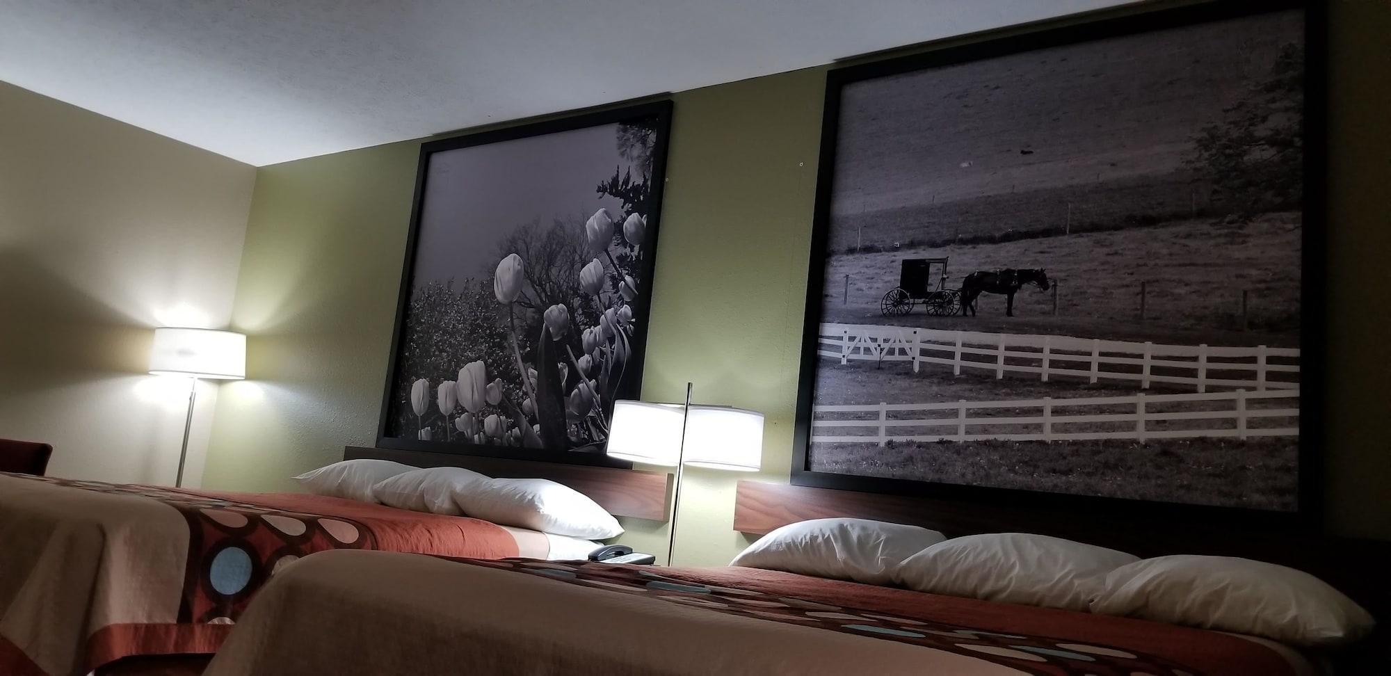 Super 8 By Wyndham Bellefontaine Hotel Buitenkant foto