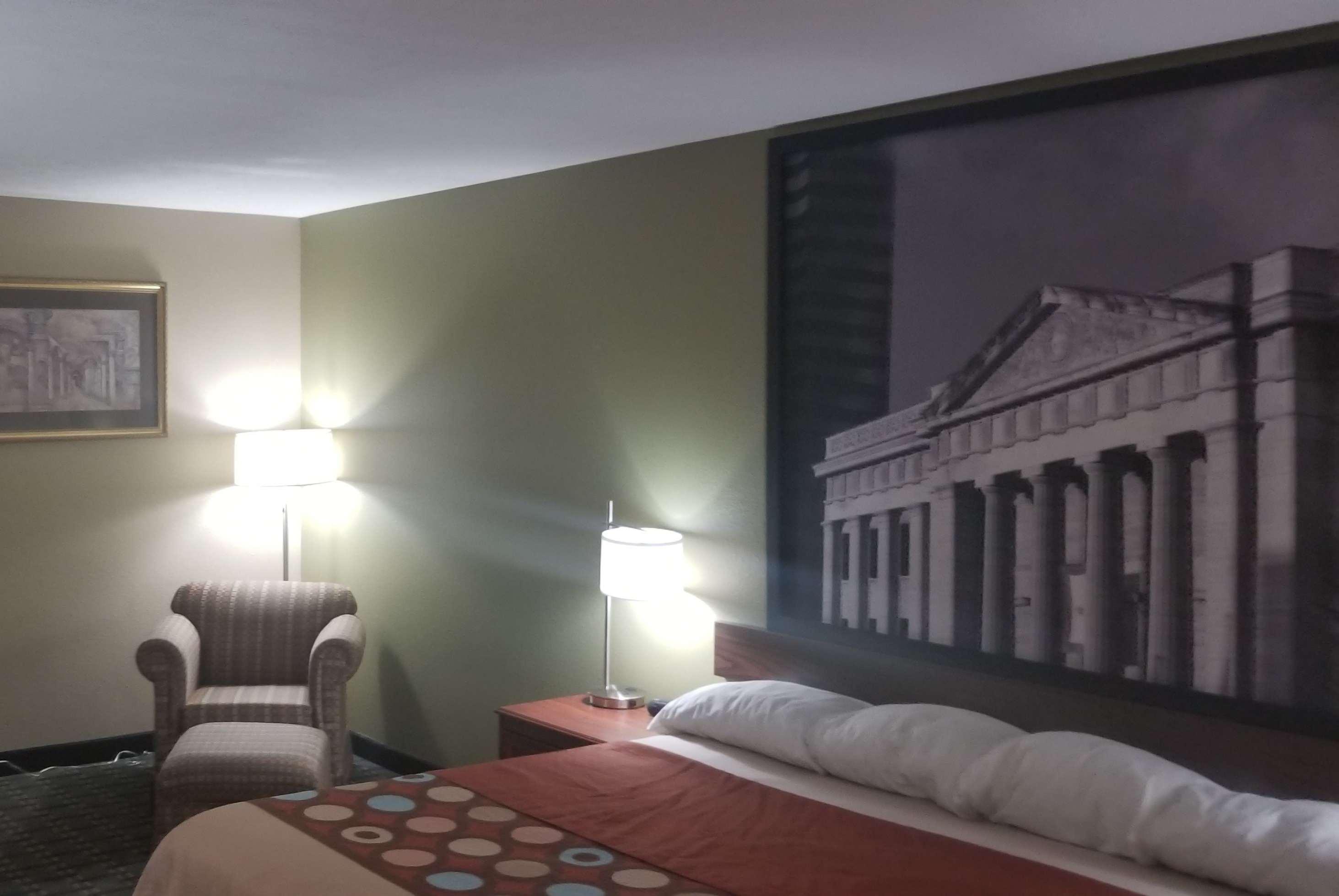 Super 8 By Wyndham Bellefontaine Hotel Buitenkant foto
