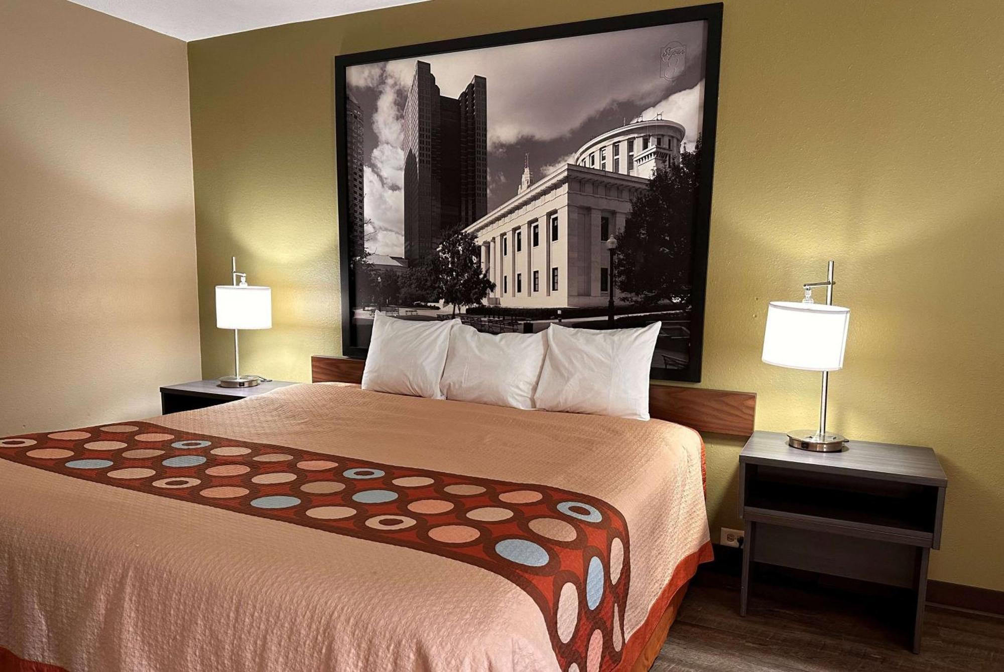 Super 8 By Wyndham Bellefontaine Hotel Buitenkant foto